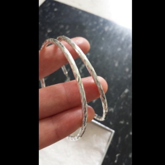 925 Sterling Silver Big Hoop Earrings 2 1/2 inches in diameter - Picture 1 of 11